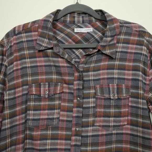 Melrose & Market Plaid Long Sleeve Button Down Blouse Womens Size M Brown Tan - Picture 2 of 9